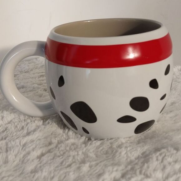 Disney 101 Dalmatian Ceramic Mug - Picture 4 of 6